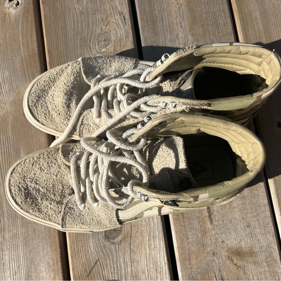 Vans Cordura Sk8-hi trainers in Desert Camo. Size: US11/ EU44 - Picture 7 of 7